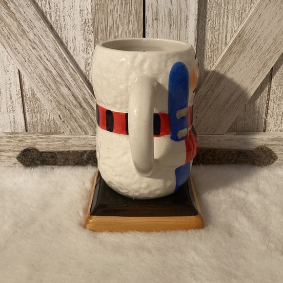Bay Island Warm Your Heart Snowman Mug - Picture 4 of 8